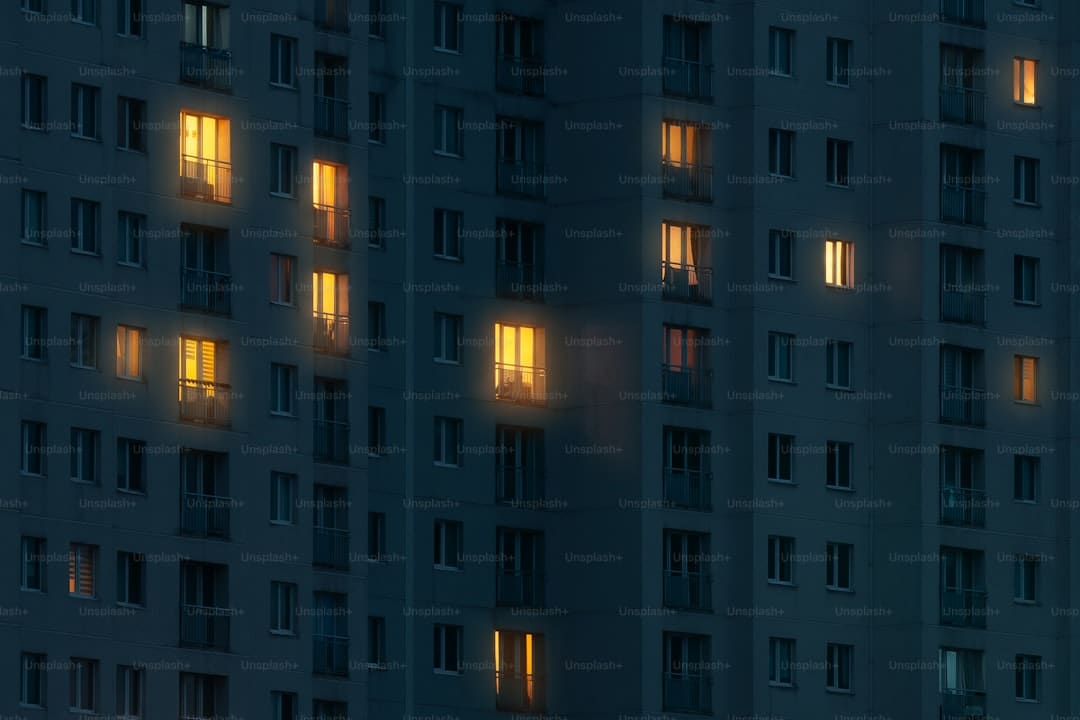 成都暴雨 强降雨伴有大风来袭